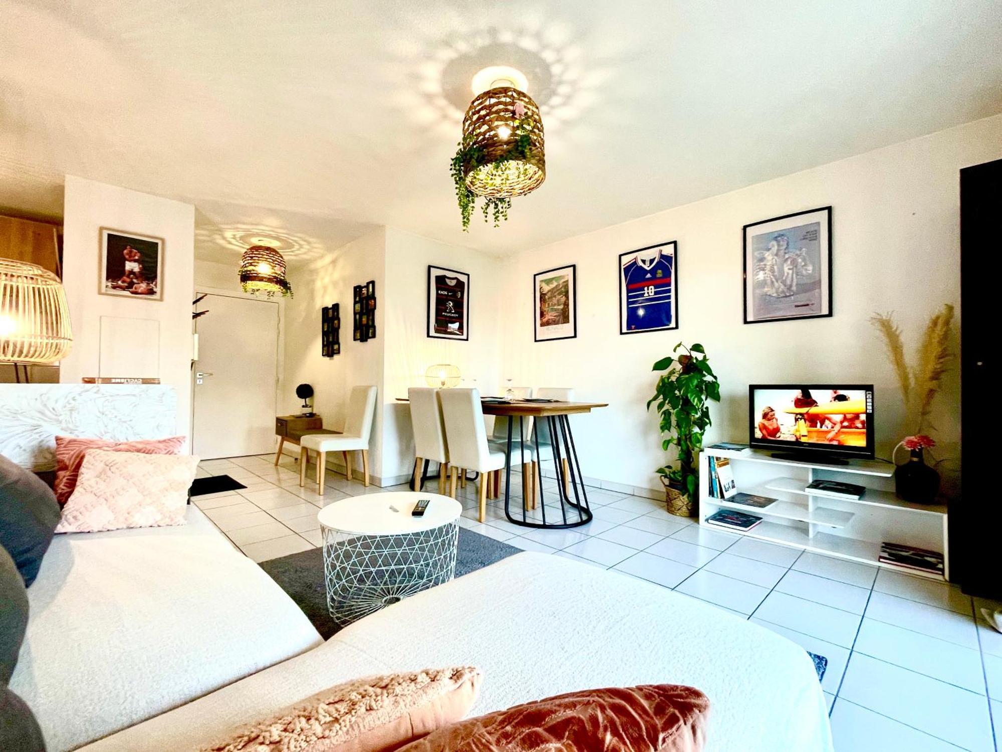 Bel Appartement T3 De 60M2 Avec Parking, Terrasse, Proche Du Metro Et Du Periph 圖盧茲 外观 照片