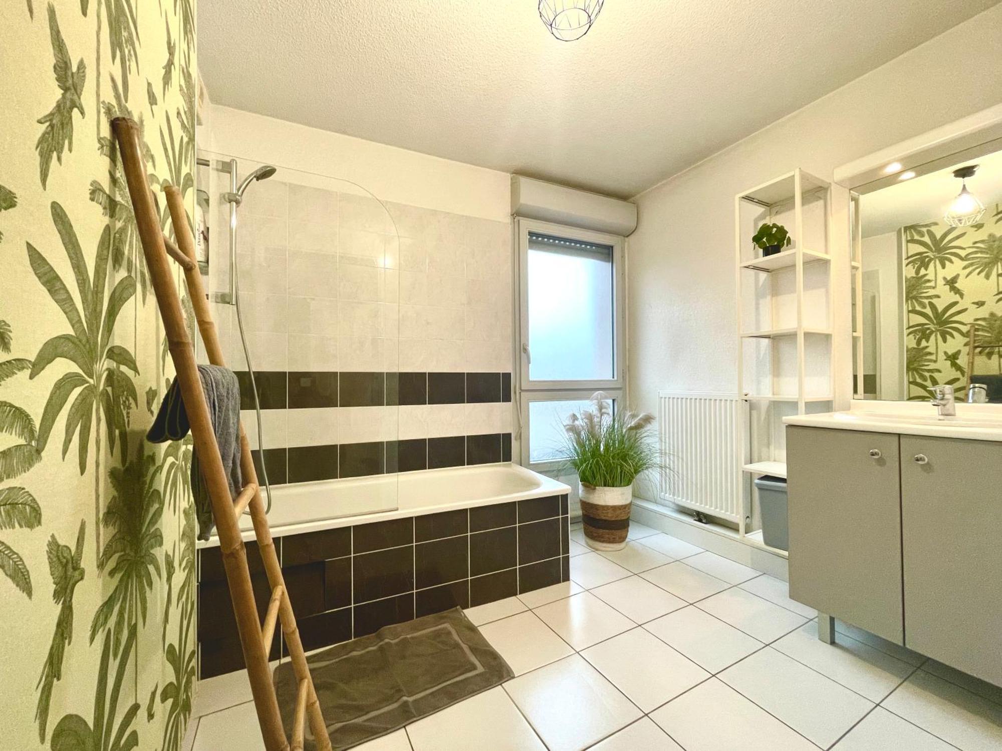 Bel Appartement T3 De 60M2 Avec Parking, Terrasse, Proche Du Metro Et Du Periph 圖盧茲 外观 照片